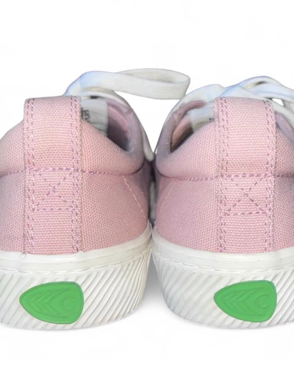 Cariuma OCA Women's Low-Top Canvas Sneakers in Dusty Rose Size 7 Casual Trainers